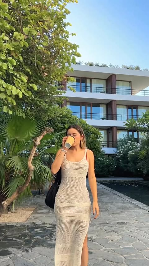 Instagram post by @nathalyycuevas for Allianz. Caption reads: the most adventurous trip ever with @alaskaair....