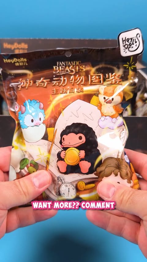 Instagram post by an influencer for Heydolls. Caption reads: [...] #kidult #asmrcrinkles @heydolls_global.