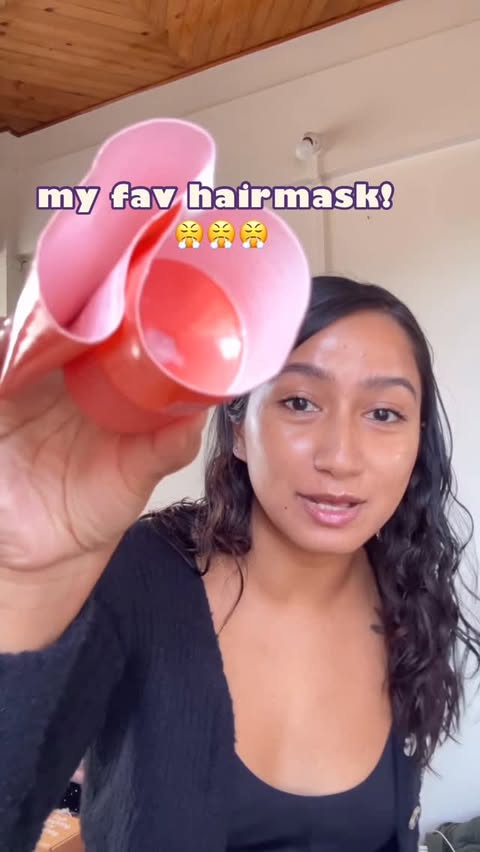 Instagram post by @itscatherineshadap for BBlunt. Caption reads: For my girls with frizzy hair, @bbluntindia....