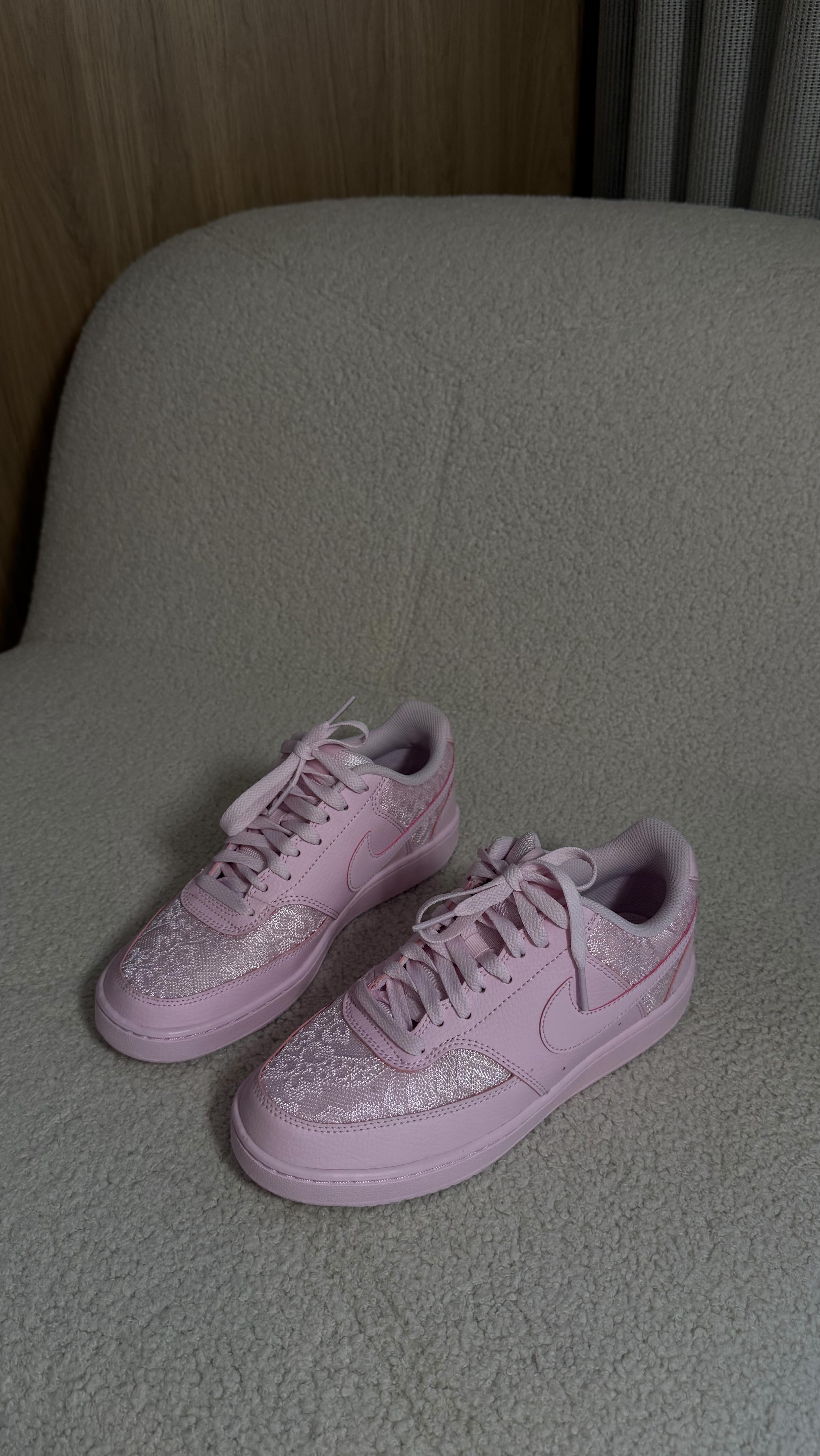 Instagram post by @vanessalemoss for Shop2gether. Caption reads: new bb 💕💕💕💕 @shop2gether

cupom: VOIZZ15 (15%....