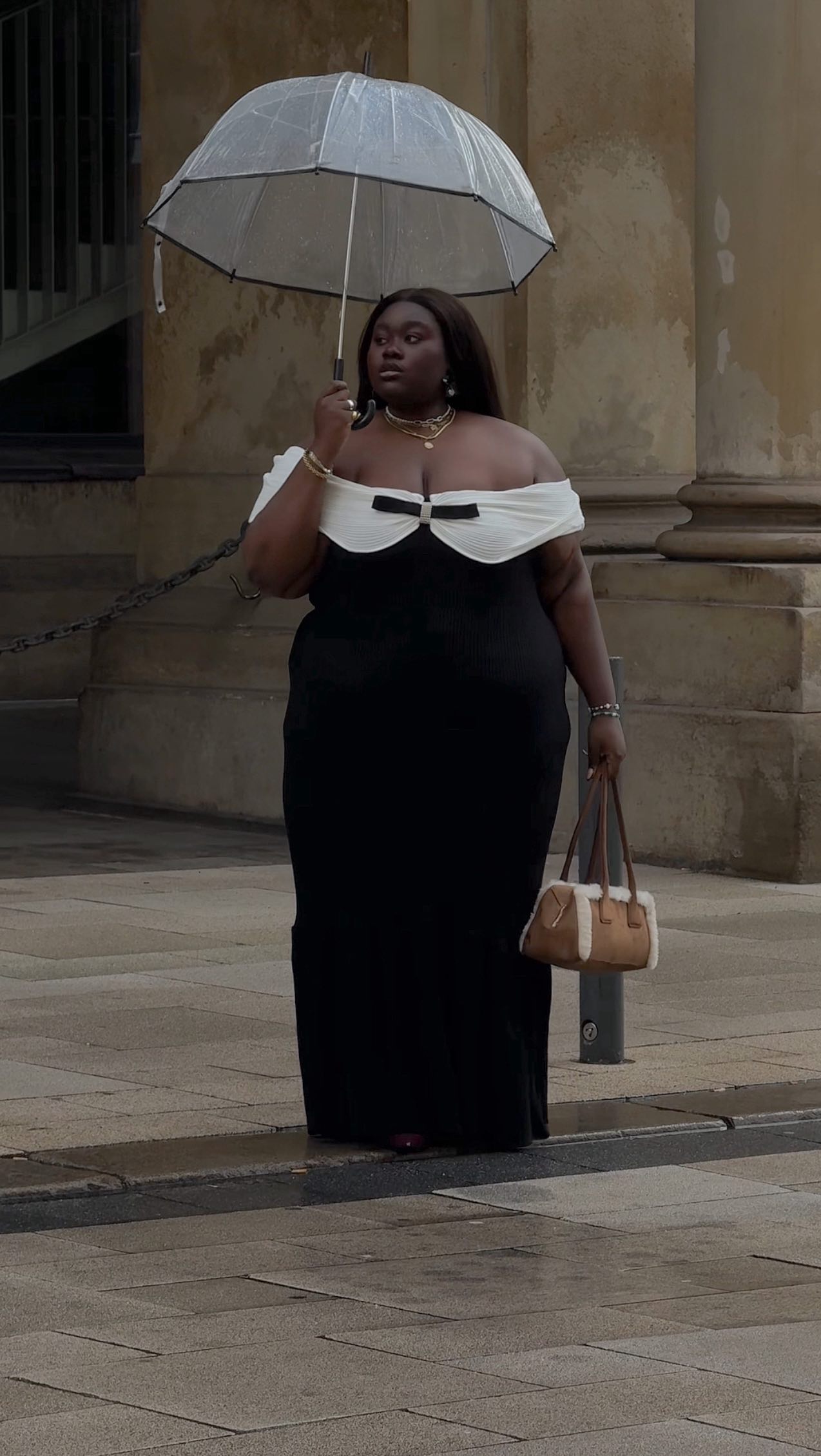 Instagram post by @richloverockson for ELOQUII. Caption reads: I will always freeze for fashion....