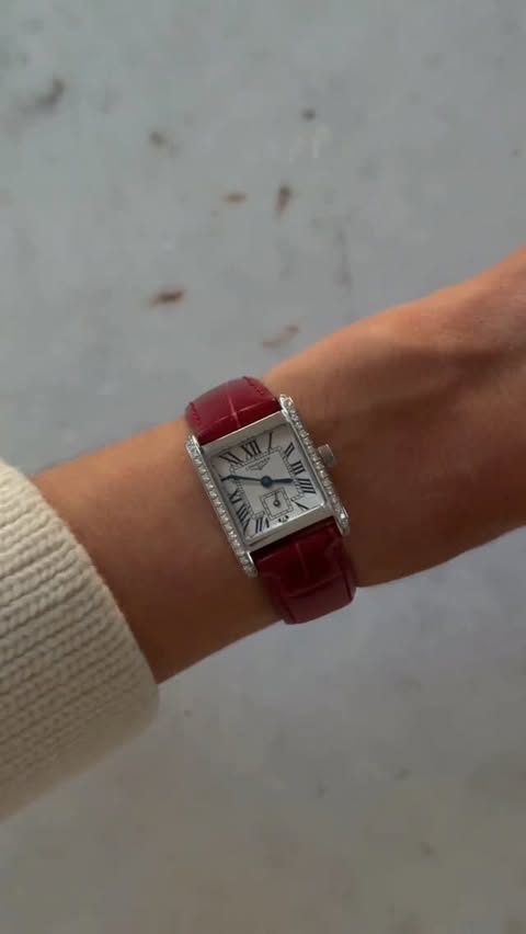 Instagram post by @emilietommerberg for Longines. Caption reads: [...] completely transform the look of my....