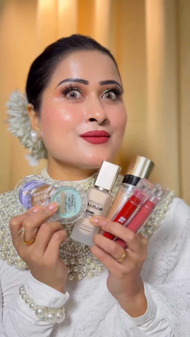 Instagram post by @edwinagomesofficial for Swiss Beauty Select. Caption reads: From base to glam - Swiss Beauty Select has me....