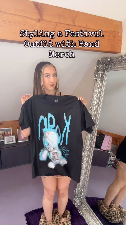 Instagram post by @_katiepepper for Damaged Society. Caption reads: Me 🤝🏻 This Korn Tee 

Outfit details - 

Both....