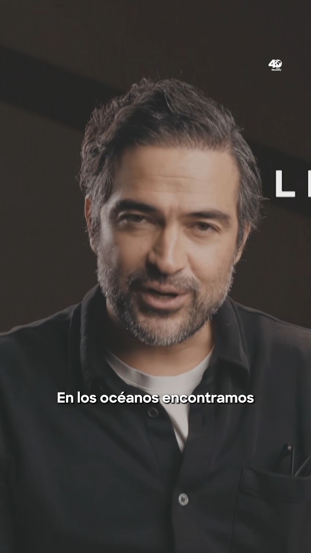 Instagram post by @ponchohd for Discovery. Caption reads: Cada miércoles un nuevo episodio de la nueva....