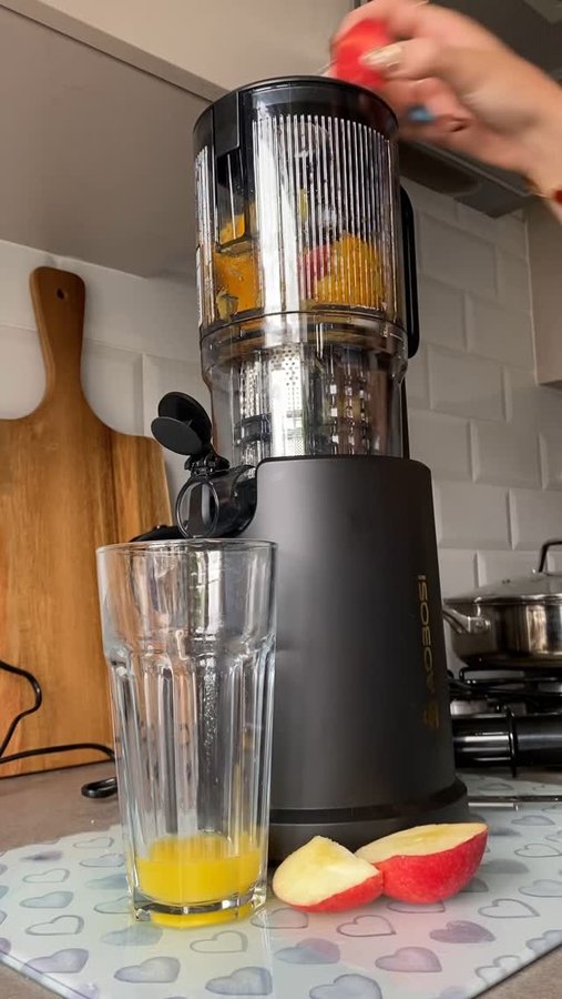 Instagram post by @eloises.diary for Aobosi. Caption reads: thank you @aobosihome! [...].