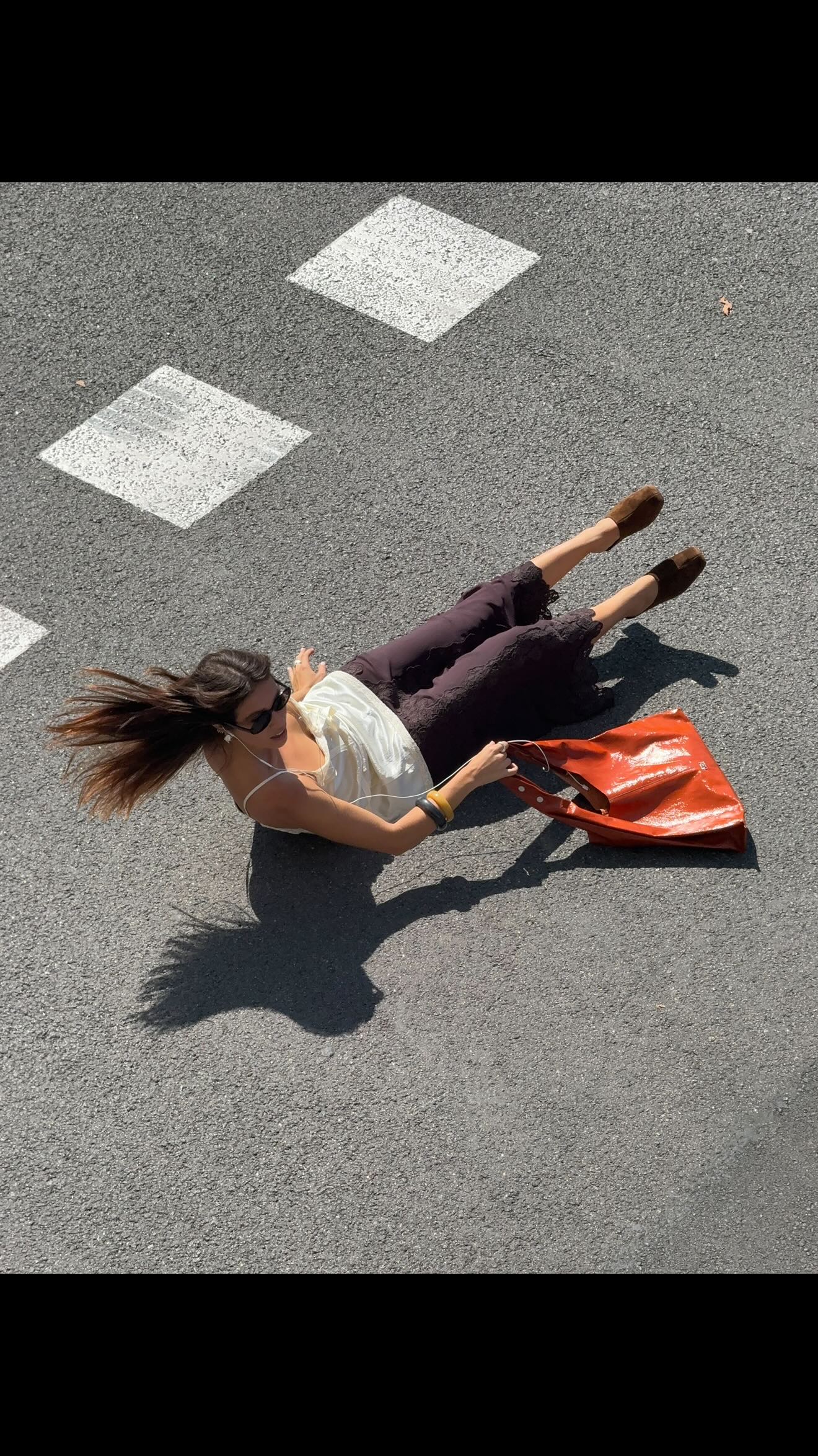 Instagram post by @ariadnatb for BIMBA Y LOLA. Caption reads: Falling for @bimbaylola 🌪️ ad*.