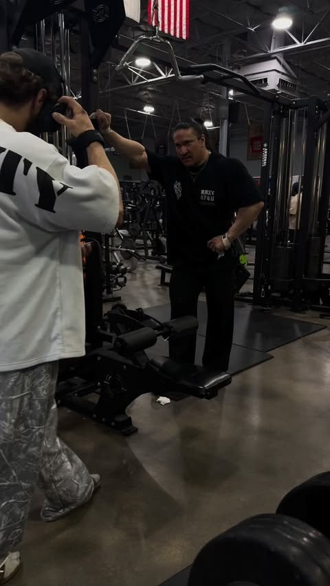 Instagram post by @turnseylifts for Evogen Nutrition. Caption reads: Lock the fuck in twin.
-
@michaelleon.12....