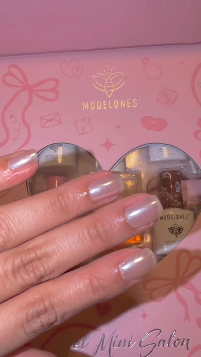 Instagram post by @izabelag4 for Modelones. Caption reads: @modelones 10-Year On the Go pop-up NYC 🧡 [...].