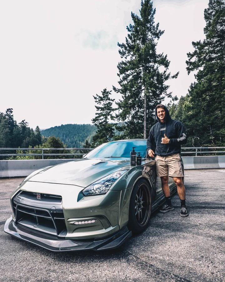 Instagram post by @dustiinw for Blackwood For Men. Caption reads: [...] GTR was amazing! Thankfully I had....