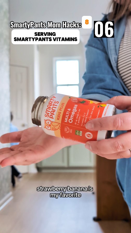 Instagram post by @kelsewhatelse for SmartyPants Vitamins. Caption reads: #SmartyPantsPartner I’m always coming up with mom....
