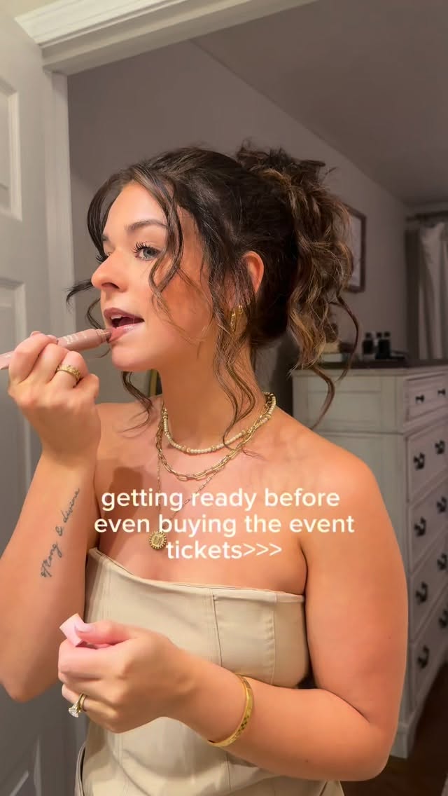 Instagram post by @maicyrenee for Gametime. Caption reads: The outfit was planned before the tickets were....