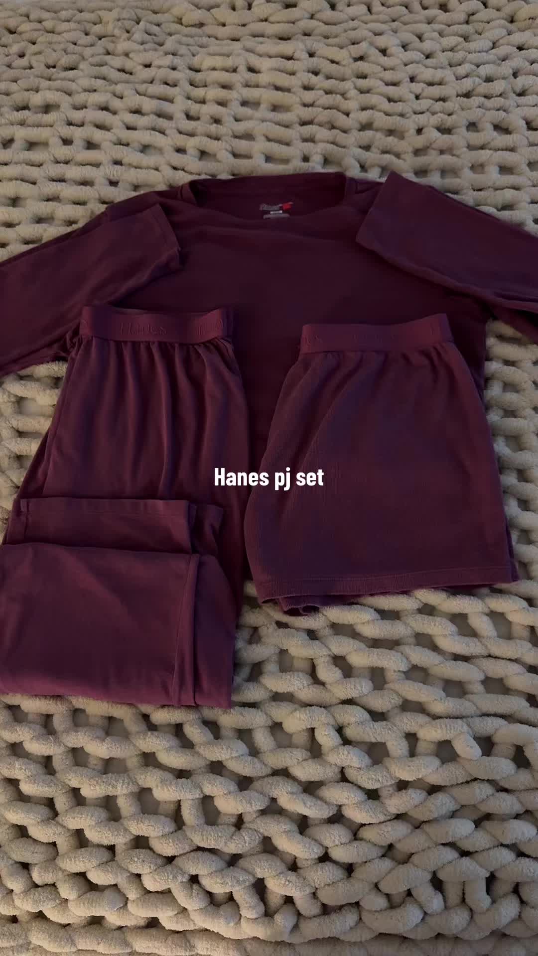 TikTok post by @tay_kaedence for Hanes. Caption reads: Oh how I love @Hanes !🩷.