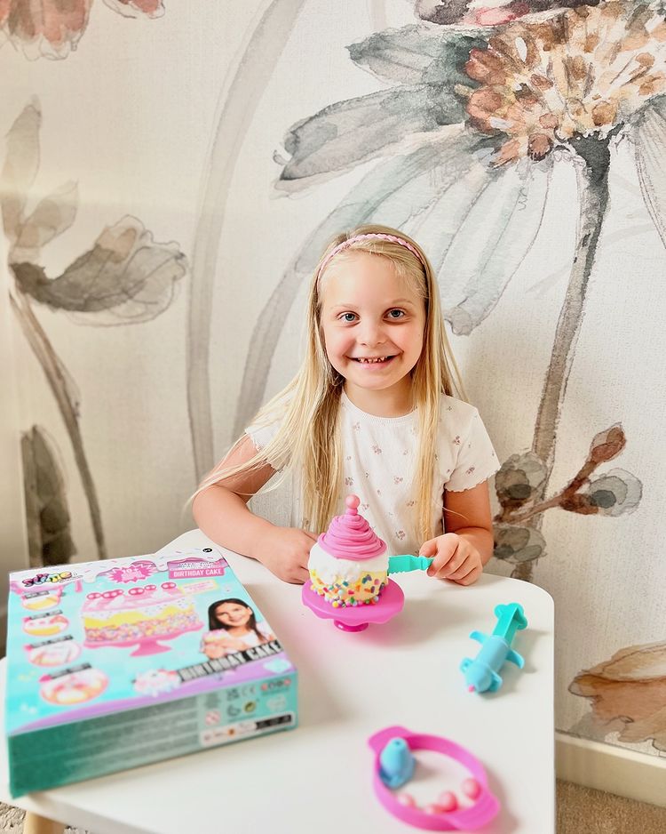 Instagram post by @erin.grace.b for CANAL TOYS. Caption reads: 🎨🍰 Let your imagination run wild with So Slime....