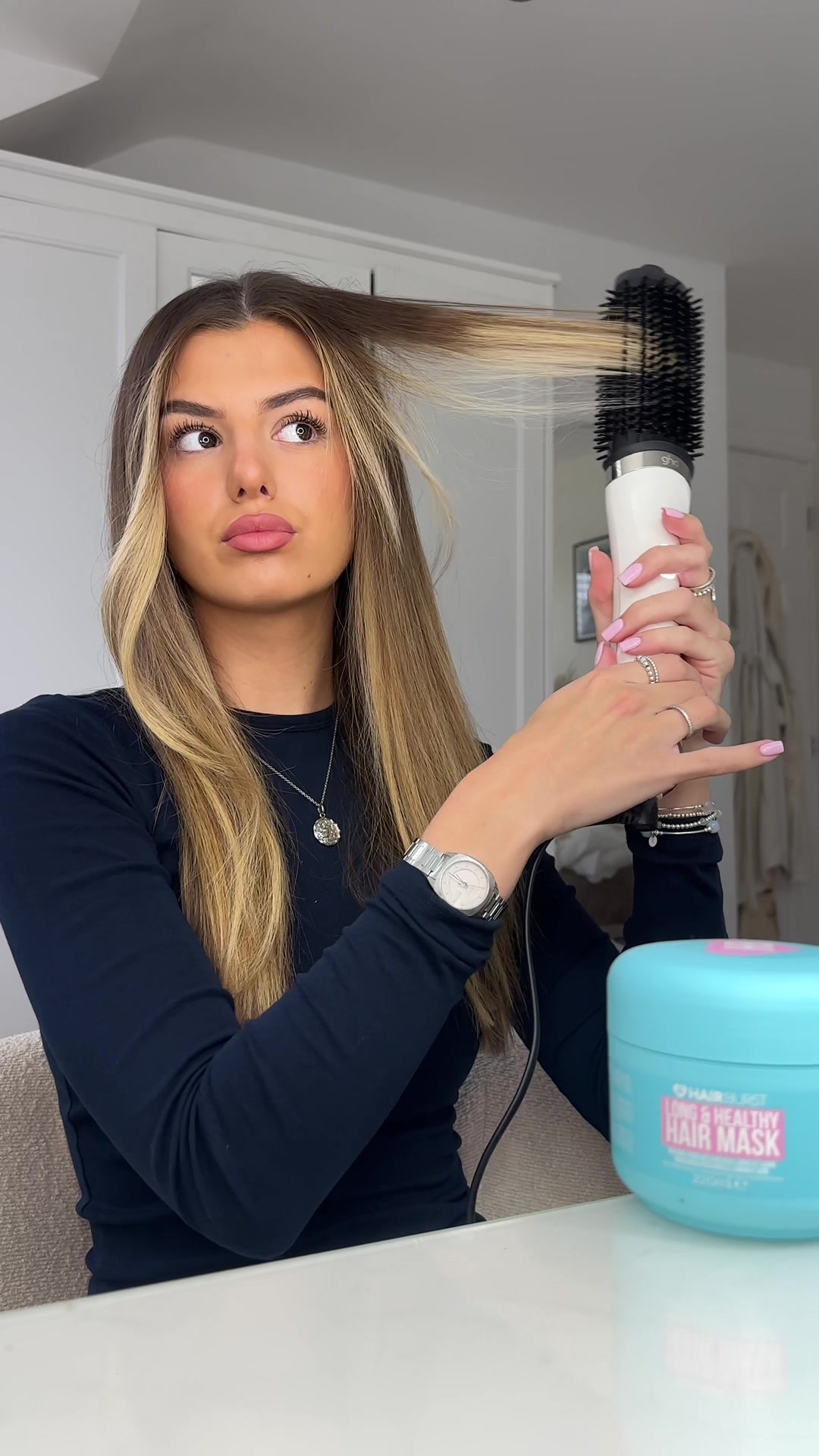 TikTok post by @pippa_rae for Hairburst. Caption reads: My hair care routine with @hairburst 💆🏽‍♀️ Use....
