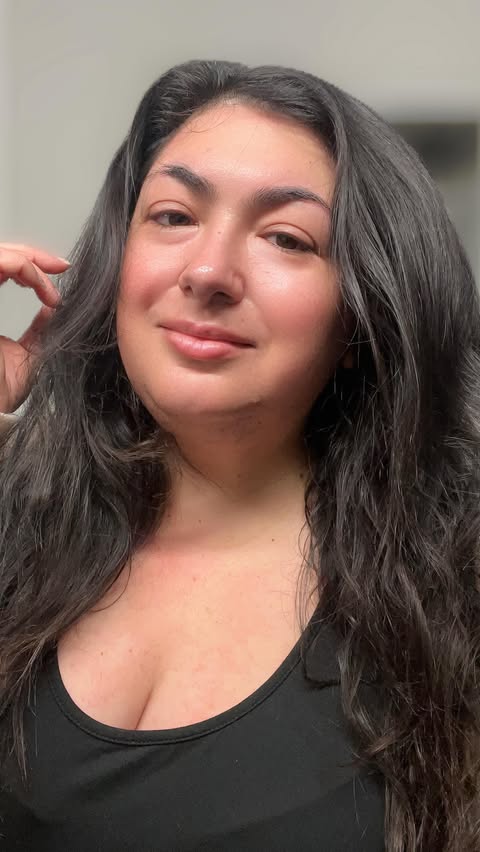 Instagram post by an influencer for Kristin Ess Hair. Caption reads: #giftedbykristiness @kristinesshair 💁‍♀️ just....