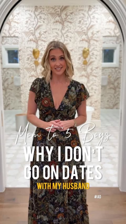 Instagram post by @brookeraybould for Bobbie. Caption reads: [...] to get the link to Pampers Swaddlers and....