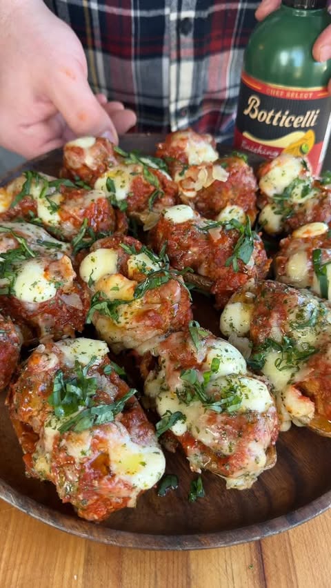 Instagram post by @mikekubiesa for Botticelli Foods. Caption reads: #ad The big game is right around the corner and....