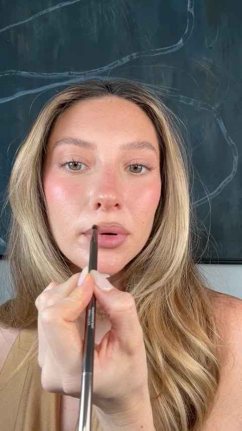 Instagram post by @makeupxka for First Aid Beauty. Caption reads: [...] a MUA I’m always starting glam with....