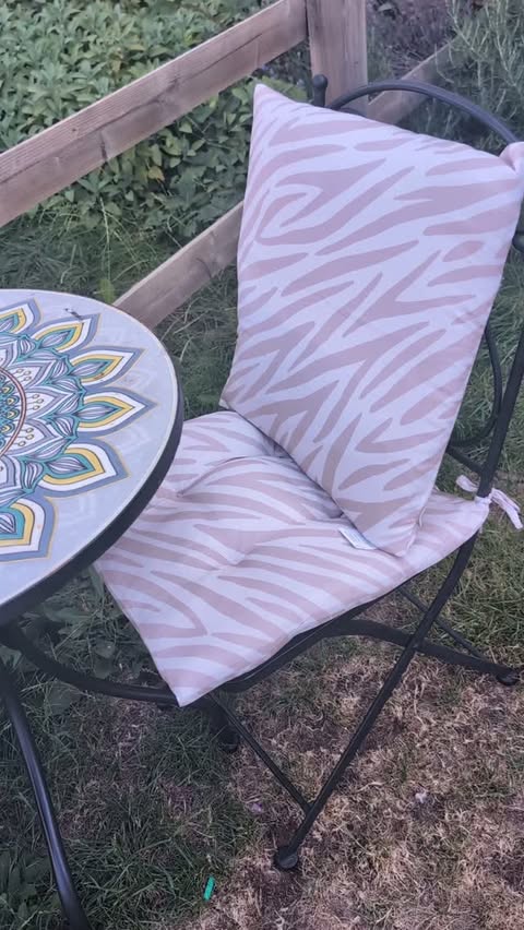 Instagram post by @nicolalemmon for Online Home Shop. Caption reads: [...] stylish are these new pillows from....