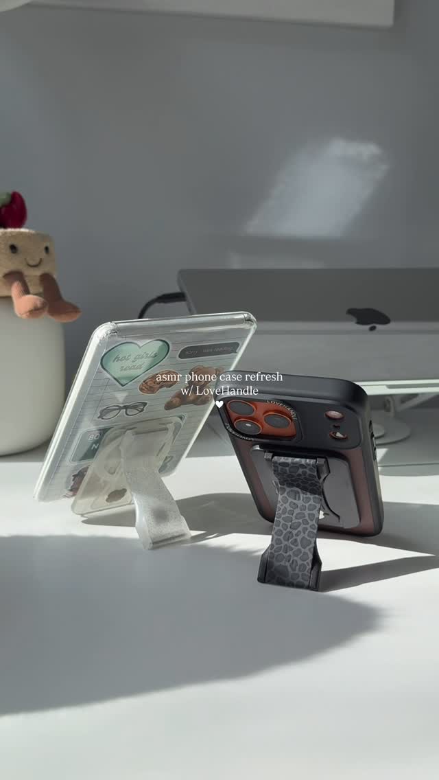 Instagram post by @kaelynofranco for LOVEHANDLE. Caption reads: the versatility of @lovehandle is unmatched—love....