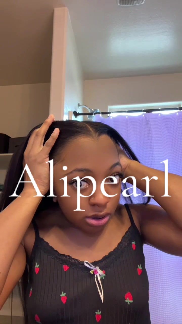 TikTok post by @mama_loux2 for Alipearl Hair. Caption reads: Go Get This Wig! @alipearlhair_official....