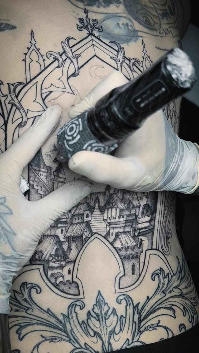 Instagram post by @lahhel for Fkirons. Caption reads: [...] go. 
.
.
.
Huge thanks to my sponsors:....