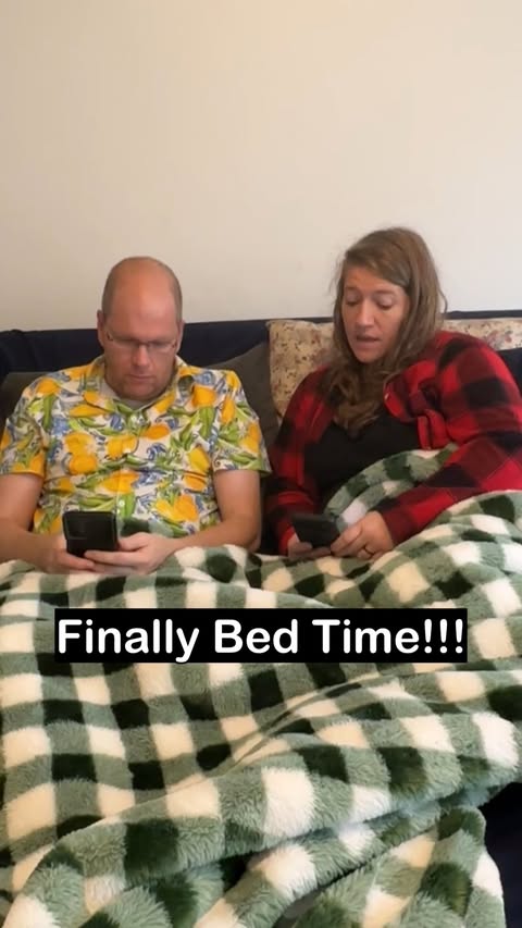 Instagram post by @10kidsin10years for Wondershare. Caption reads: Use Mobiletrans to help you experience your new....