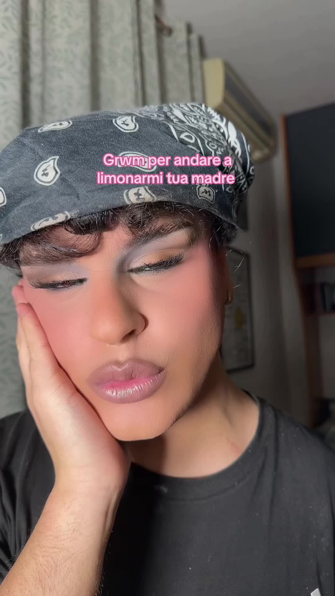 TikTok post by @stoproby for Herboxa. Caption reads: Mia moglie  @Herboxa Nutrition  #Herboxa .