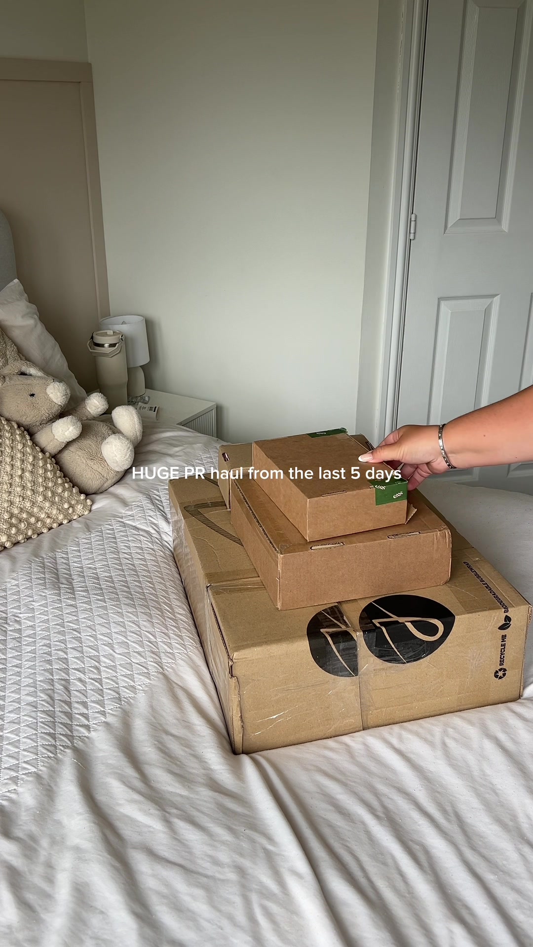 TikTok post by @lilyherridge for ISOCLEAN. Caption reads: PR Unboxing from the last 5 days 💖 Thank you so....