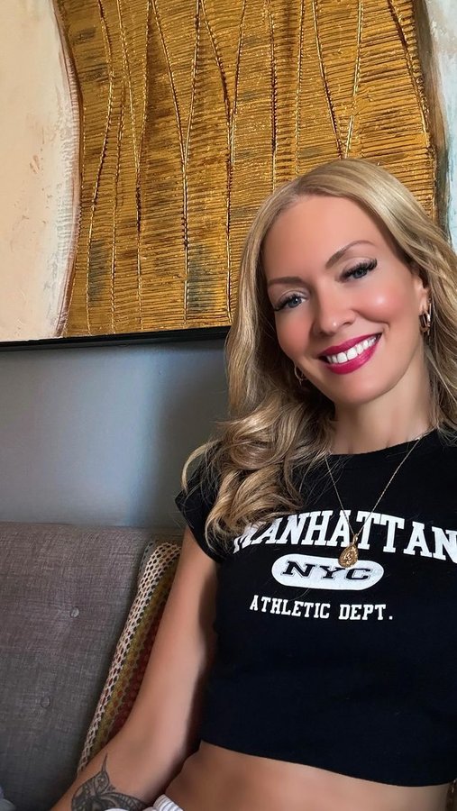 Instagram post by @nikkole.music for Babbel. Caption reads: Having a blast learning Spanish with the Babbel....