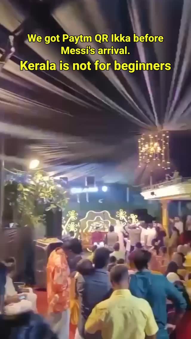 Instagram post by @offensivecompany.official for Paytm. Caption reads: Guyss ee QR ikkene ariyaavunnavr aarelum undo?....