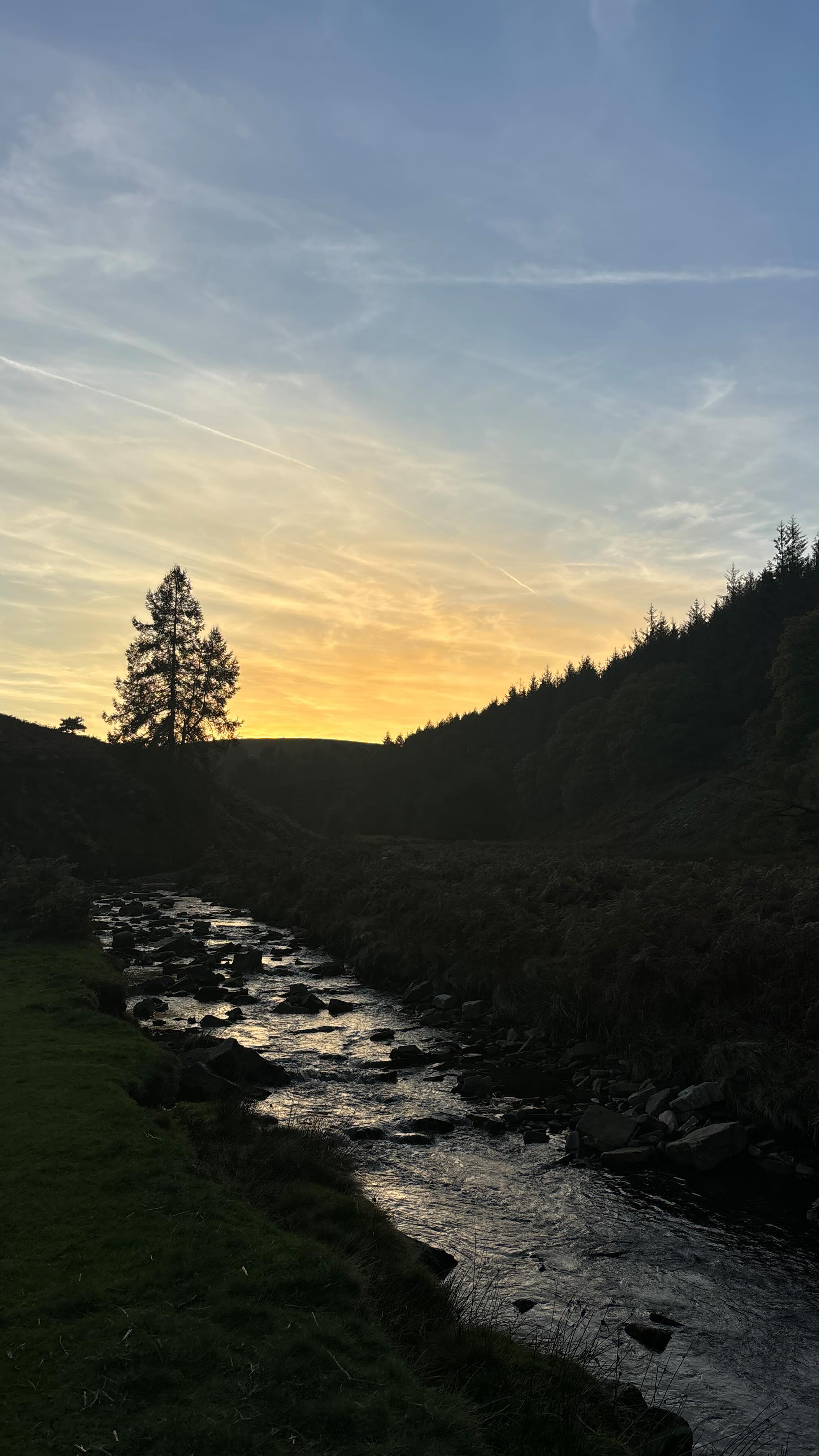 Instagram post by @the.wandering.wilson for komoot. Caption reads: [...] all planned, tracked, and found using....