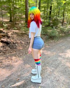 Instagram post by @lunad.light for Joom. Caption reads: Werbung / advertising 

I got those shoes from....