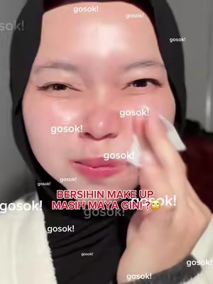 TikTok post by @nissadk for Dazzle Me Indonesia. Caption reads: [...] #micellarwater #pembersihwajah @DAZZLE ME....