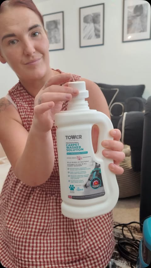 Instagram post by @7hearts_onehome for Tower Housewares. Caption reads: [...] AquajetPro Spot Cleaner from Tower....