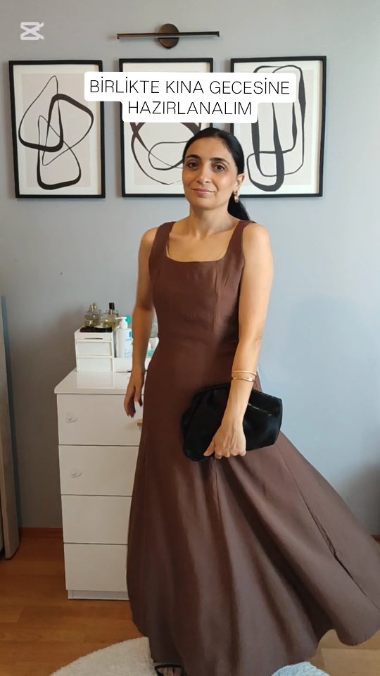 Instagram post by @gulsahkiliic for LC Waikiki. Caption reads: Video da, reklam yok

#davet #kombin #reklam.