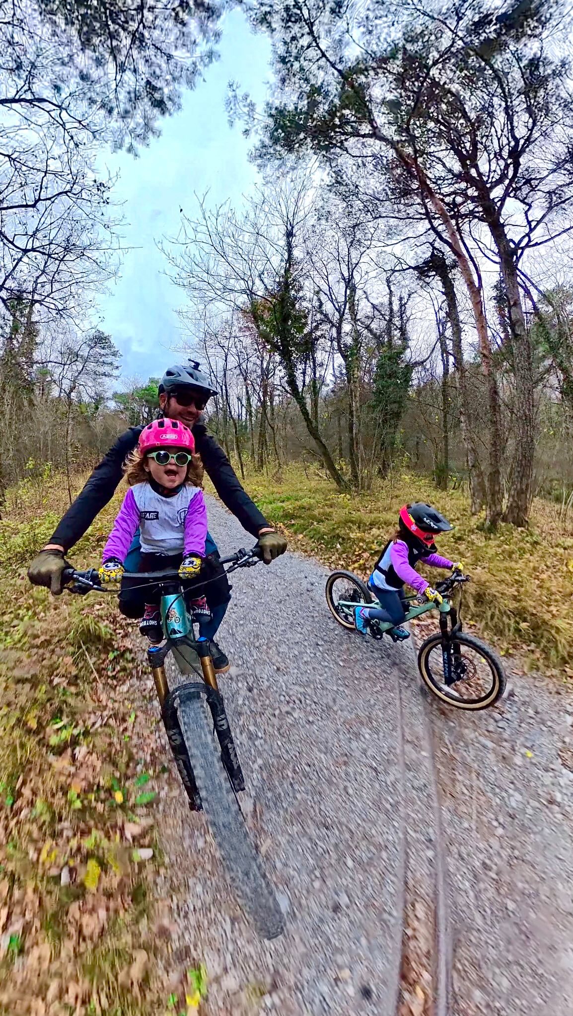 Instagram post by @yo_obrist for Kids Ride Shotgun. Caption reads: [...] @tinyrockbike @insta360 @kidsrideshotgun....