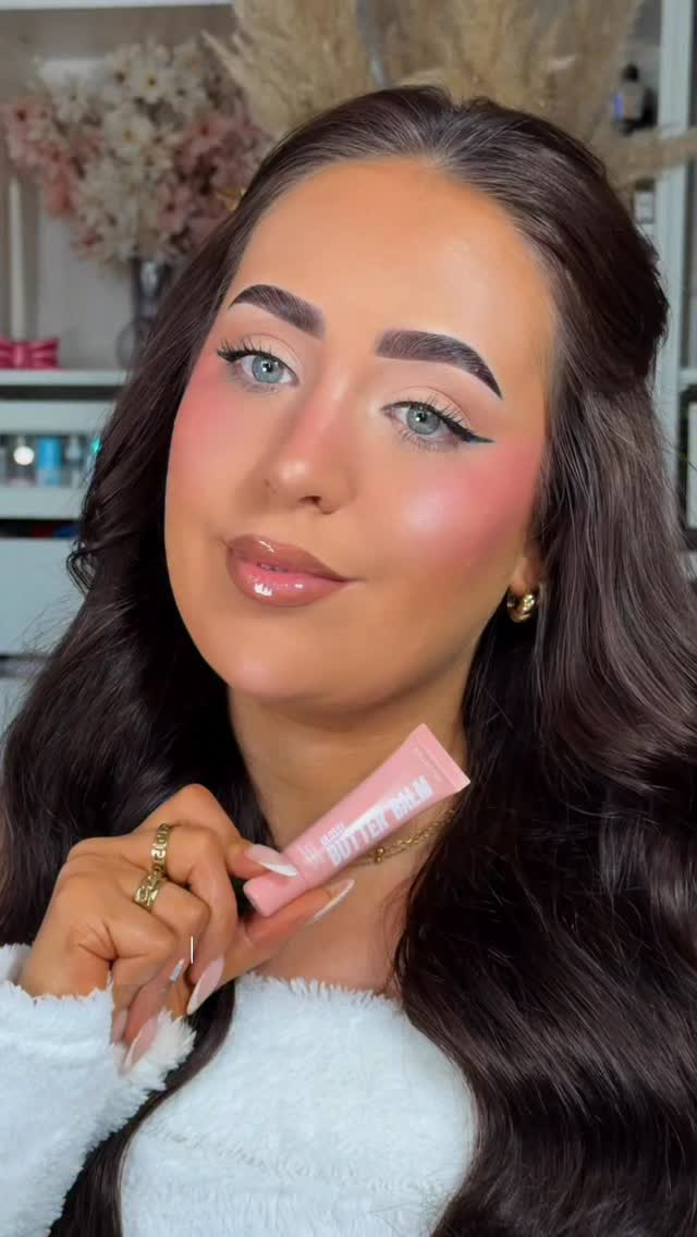 Instagram post by @itsheatherbell for Collection Cosmetics. Caption reads: [...] newness we dreamt of 🤤🎀✨ from....