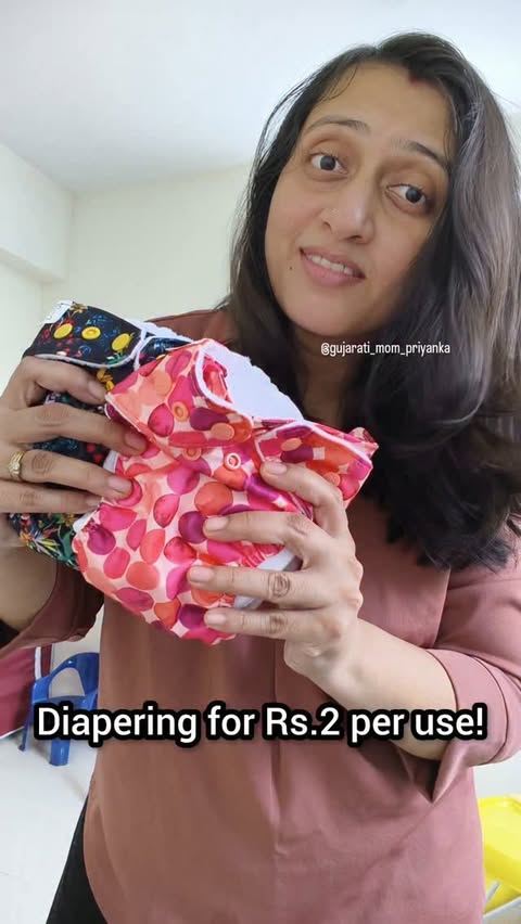 Instagram post by @gujarati_mom_priyanka for Superbottoms. Caption reads: [...] percent off on 1199. I’ve been using....