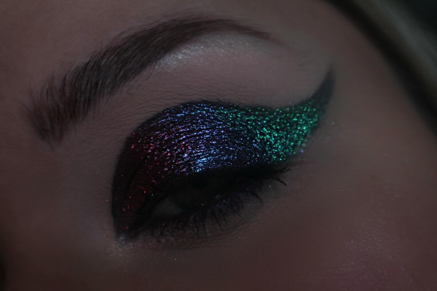 Instagram post by @hollie.rutter for MADE BY MITCHELL. Caption reads: When a palette has that many good shimmers, you....