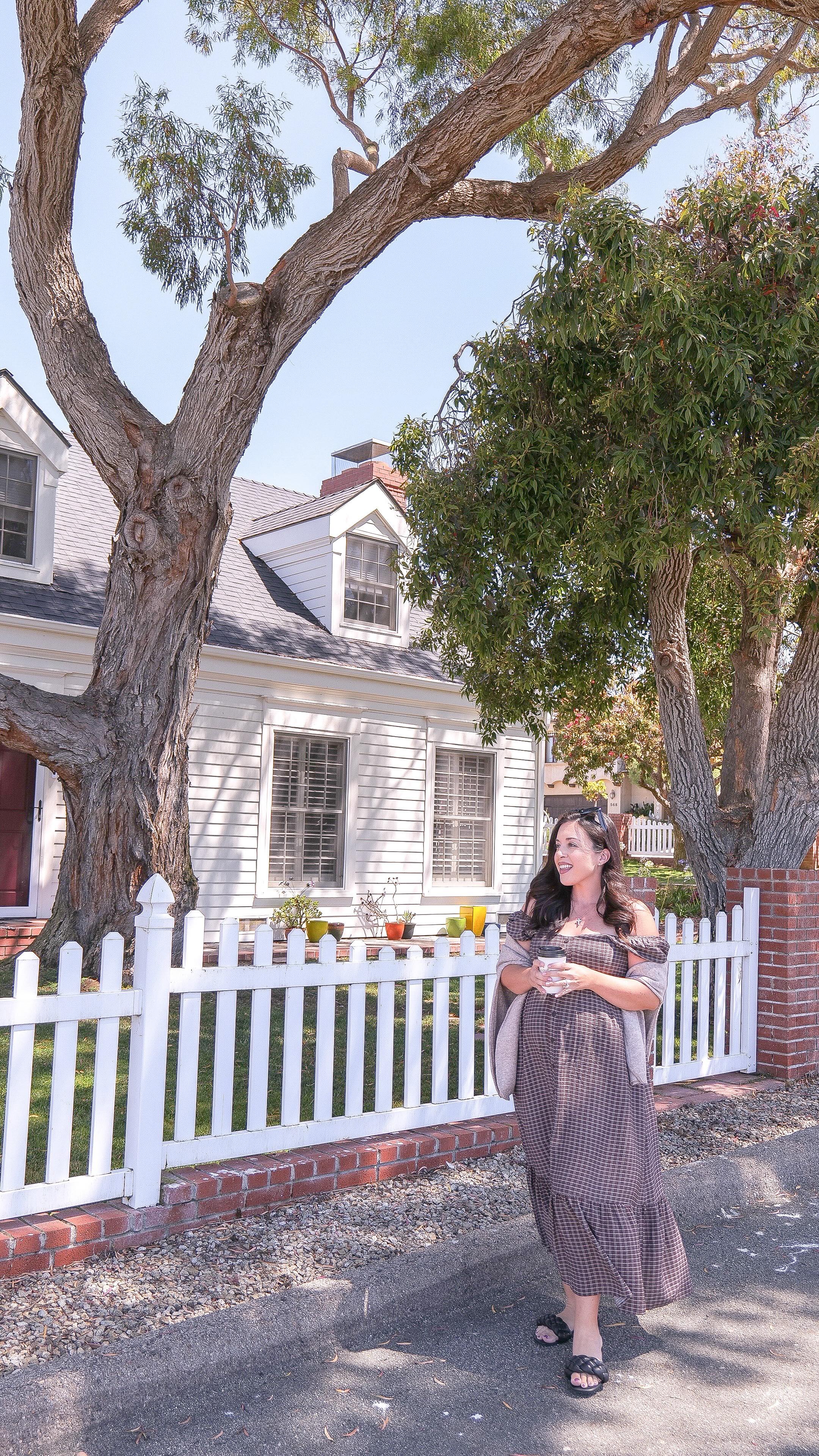 Instagram post by @amandawarren__ for PinkBlush Maternity. Caption reads: 🍂✨ Transitioning from summer to fall has never....