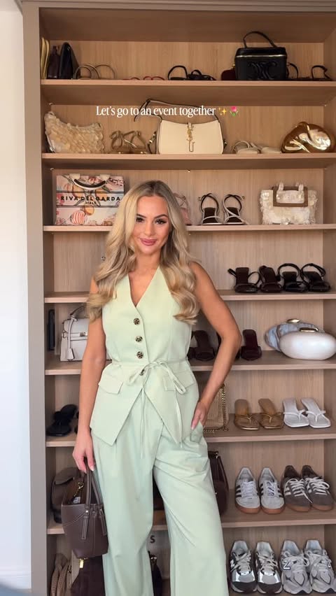 Instagram post by @sophieannestyles_ for River Island. Caption reads: [...] me to a ladies day hosted by my favs....