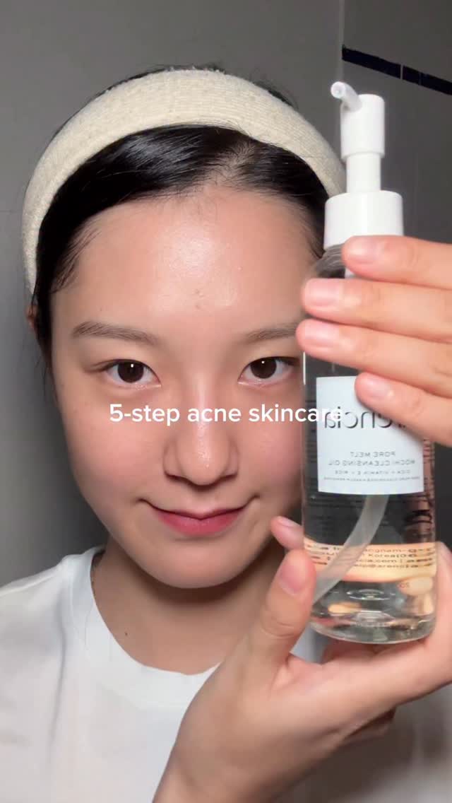 Instagram post by @blueyoobin for 3CE JAPAN. Caption reads: 5-step acne skincare

@arencia_global 
Pore Melt....