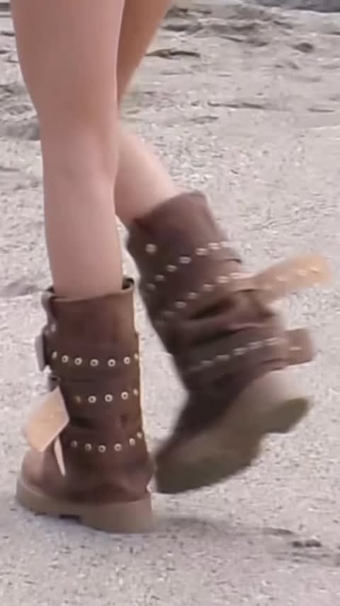 Instagram post by @antonella._caruso for CRISTIANZEROTRE. Caption reads: In Tenerife 🌴 with @cristianzerotre 
#adv....