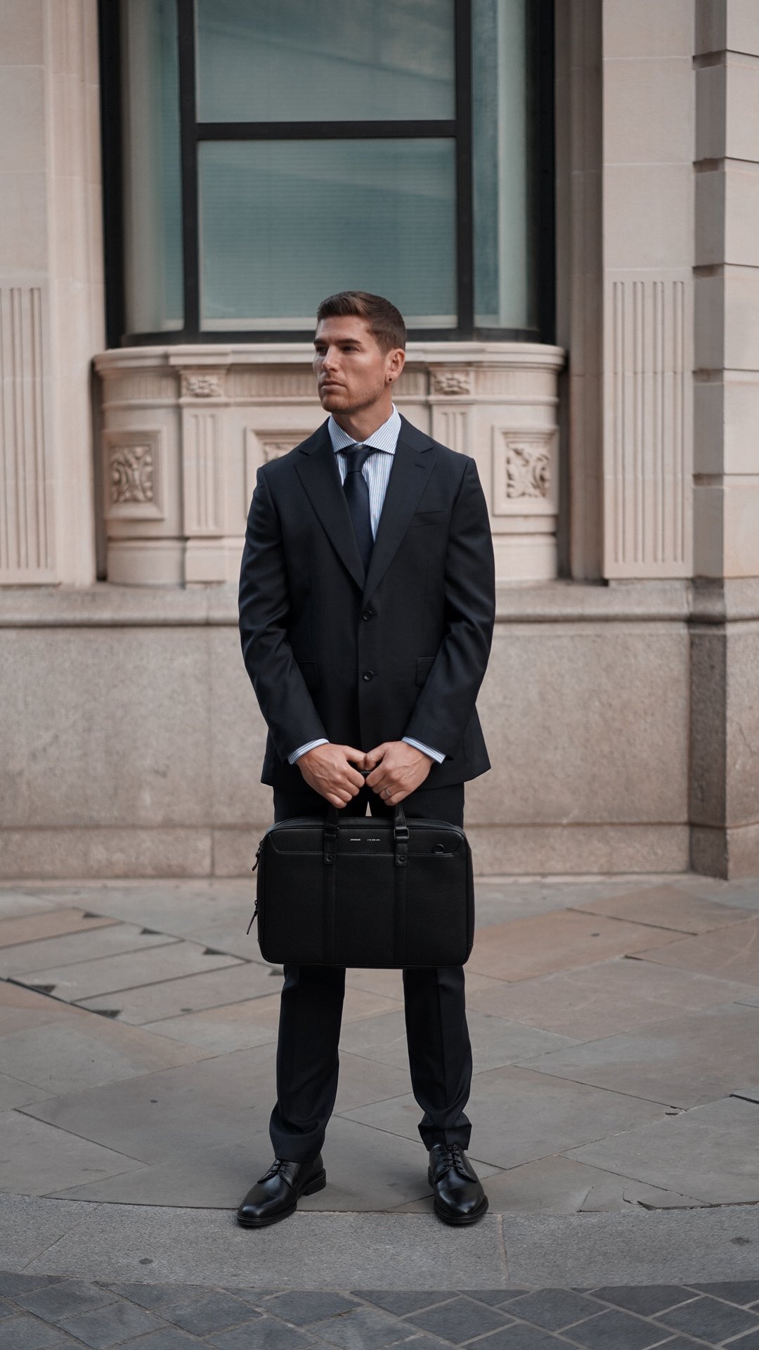 Instagram post by @finnerz.uk for GRAMS28. Caption reads: Keeping it classy @grams28  ad. 

#bag #leatherbag....