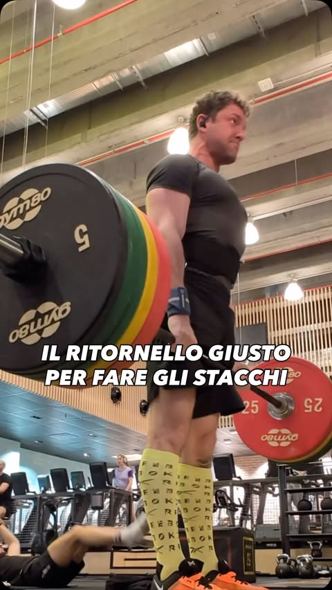 Instagram post by @themerluzz for Prozis. Caption reads: [...] codice MERLUZZ10 sul sito di @prozis....