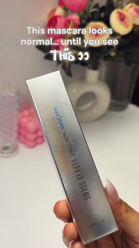 Instagram post by @mehak_ugc_ for ThePinkPantherCo. Caption reads: Comment down for link 🔗💕 Okay but this mascara??....