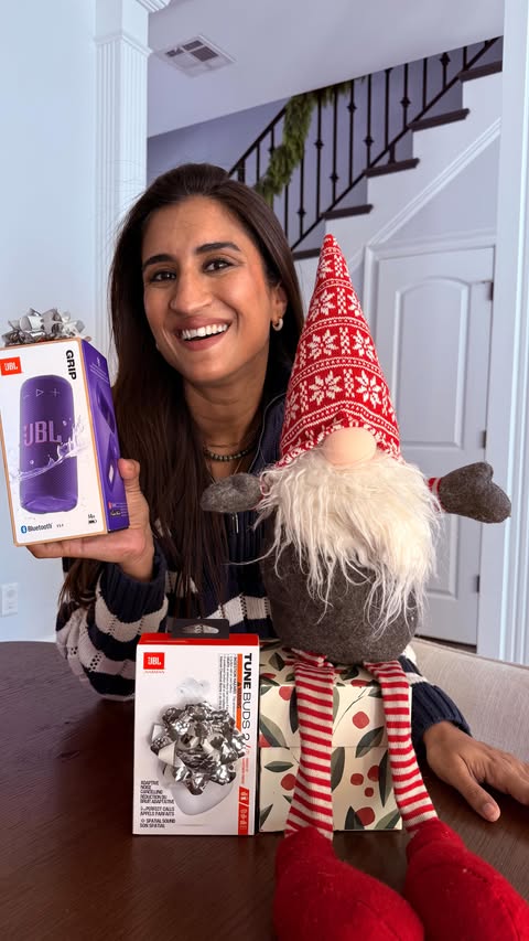 Instagram post by @mariumhosein for JBL. Caption reads: #Ad If you are hunting for the perfect gifts, I....