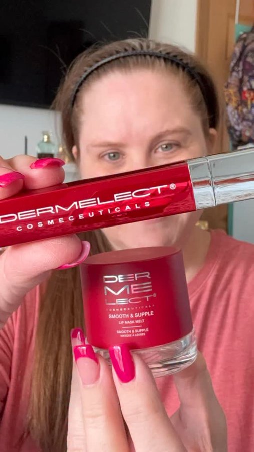 Instagram post by @anne.whitney.1229 for Dermelect. Caption reads: @dermelect ❤️SMOOTH LIP Volumizer ~Advanced [...].